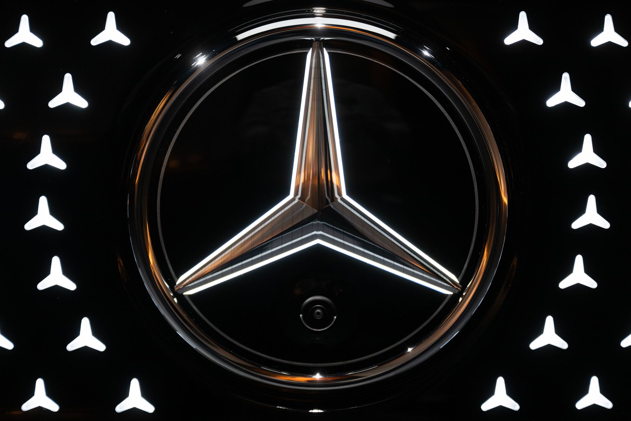 Mercedes-Benz zu Jahresbeginn erneut mit Gewinneinbruch